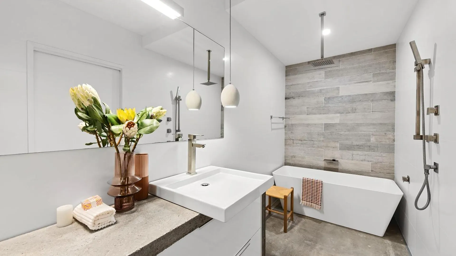 Holiday home The Opal At Coolum - Mountain And Ocean Views Villa Yaroomba Australia