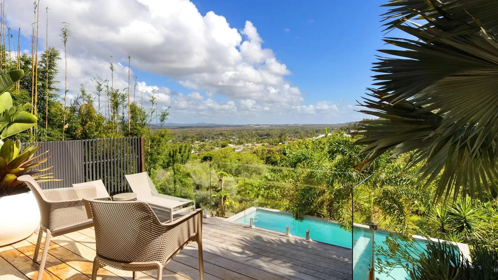 The Opal At Coolum - Mountain And Ocean Views Villa Yaroomba Holiday home
