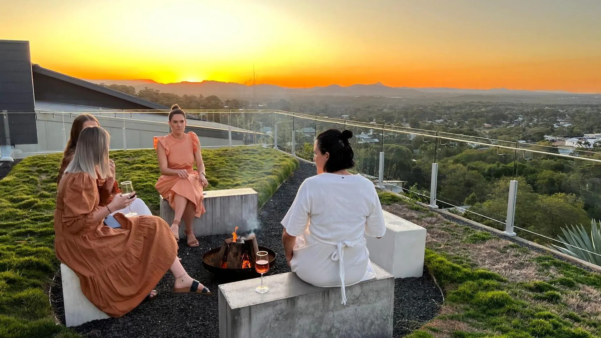 The Opal At Coolum - Mountain And Ocean Views Villa Yaroomba Australia