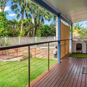  Holiday home Mt Coolum Getaway Retreat With Pool